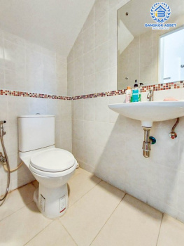 *****ทาวน์โฮมมือสองย่านกรุงเทพมหานคร ม.บ้านกลางเมือง สาทร-ราชพฤกษ์ คุณภาพระดับ AP เนื้อที่มากถึง 21.1 ตร.ว. ฟังก์ชัน 3 ห้องนอน 3 ห้องน้ำ 2 ที่จอดรถ บนทำเลยอดเยี่ยม เชื่อมต่อถ.ราชพฤกษ์ ใกล้รถไฟฟ้าถึงสองสาย ทั้งสายสีม่วงและสายสีเขียว "สถานีบางหว้า" ราคาถูกสุดในโครงการ!